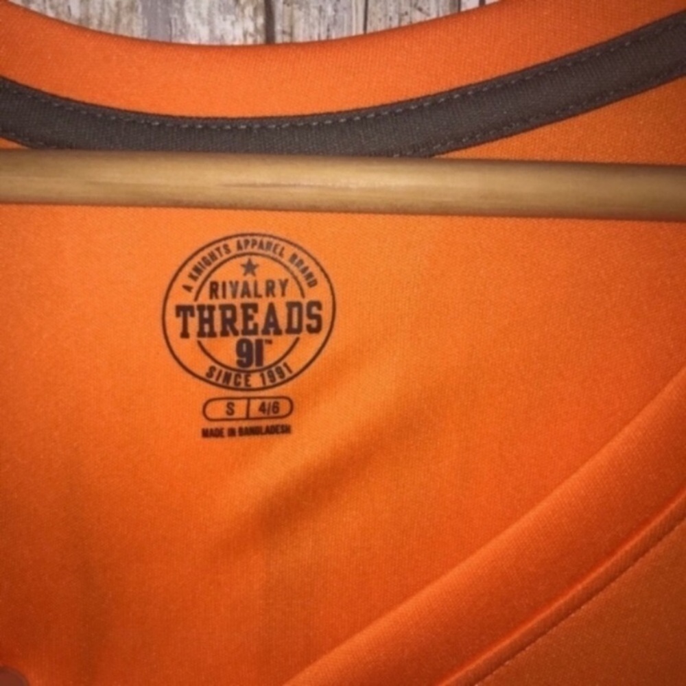 Tennessee Volunteers Women’s Small Orange V Neck Tee NCAA Vols Shirt NWT - Picture 4 of 5